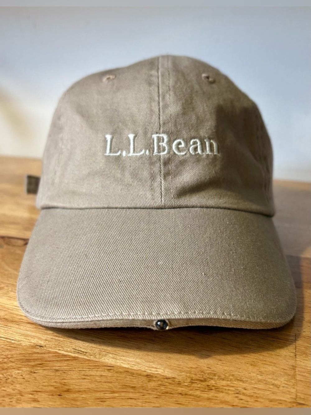 TAN LL BEAN LED PATHFINDER BASEBALL CAP